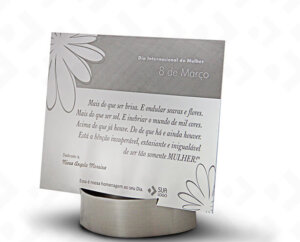 Placa Com Base Expositora – Mulheres