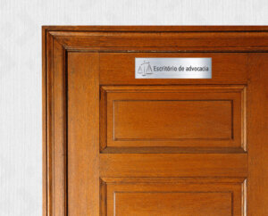 Placa De Identificação Para Porta (Proporção 85mm)